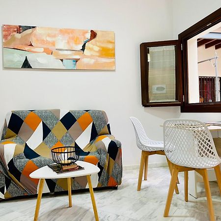 Apartamento Plaza Del Salvador Cuesta Del Rosario Seville Luaran gambar