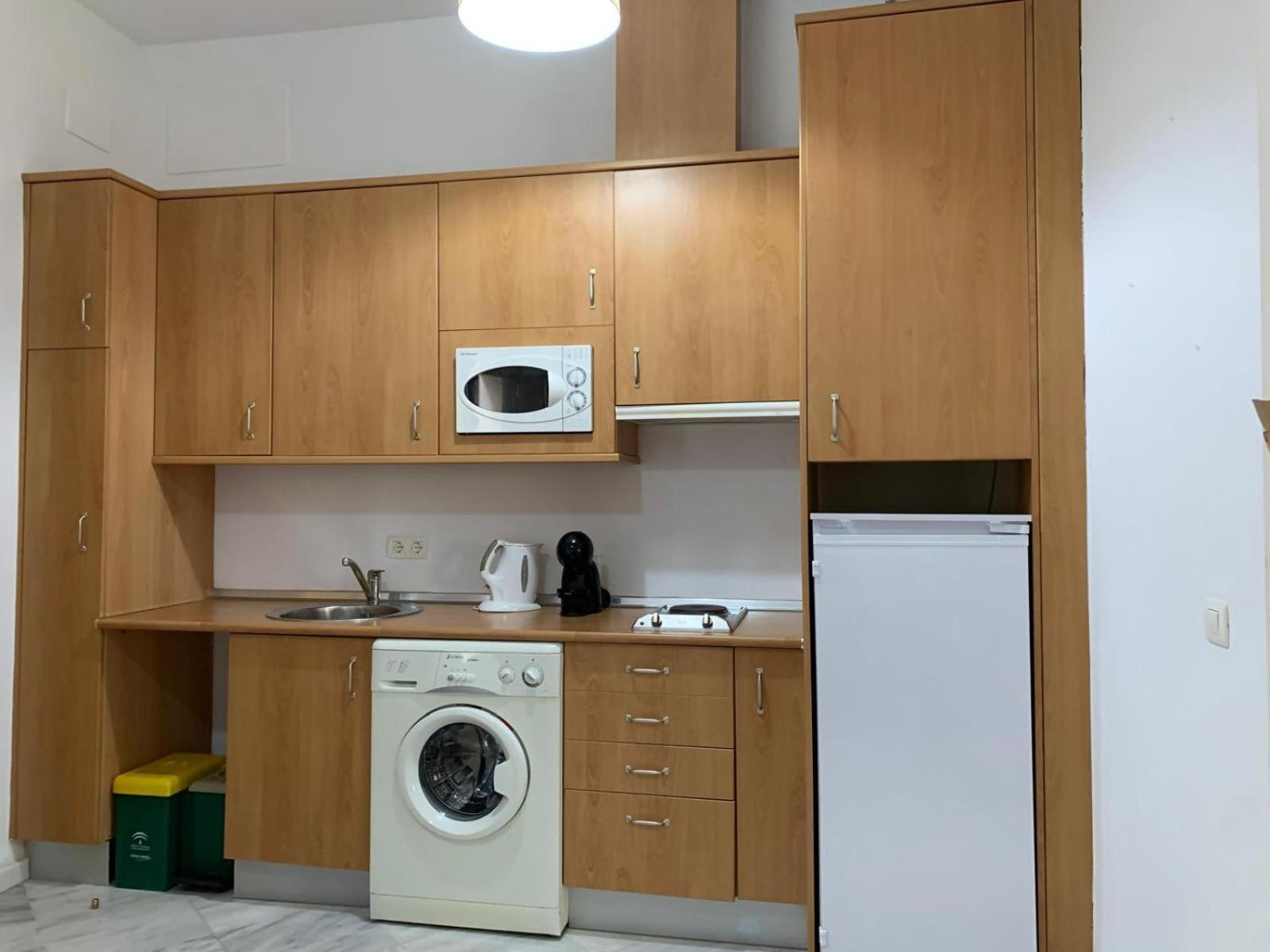 Apartamento Plaza Del Salvador Cuesta Del Rosario Seville Luaran gambar